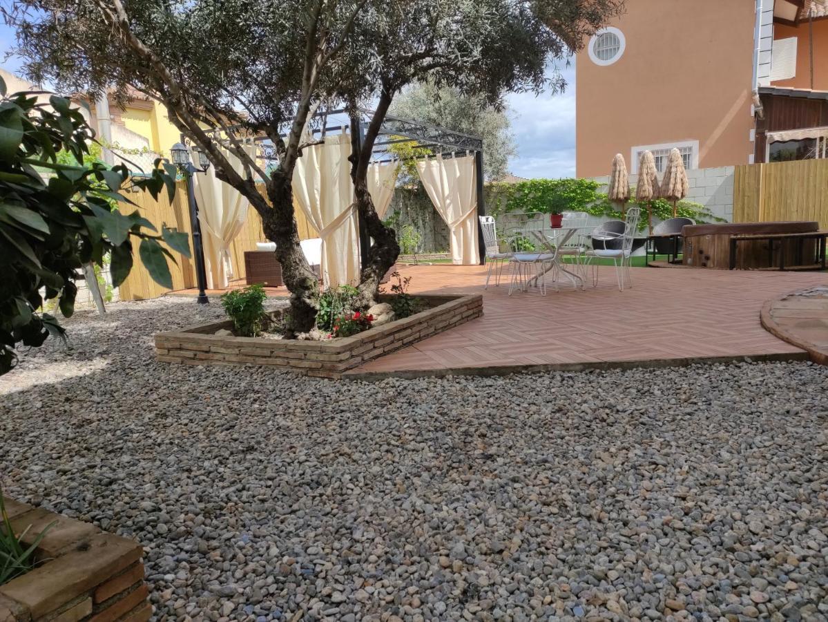 Villa Maria, Piscina Y Spa Exterior Privado Belicena ภายนอก รูปภาพ